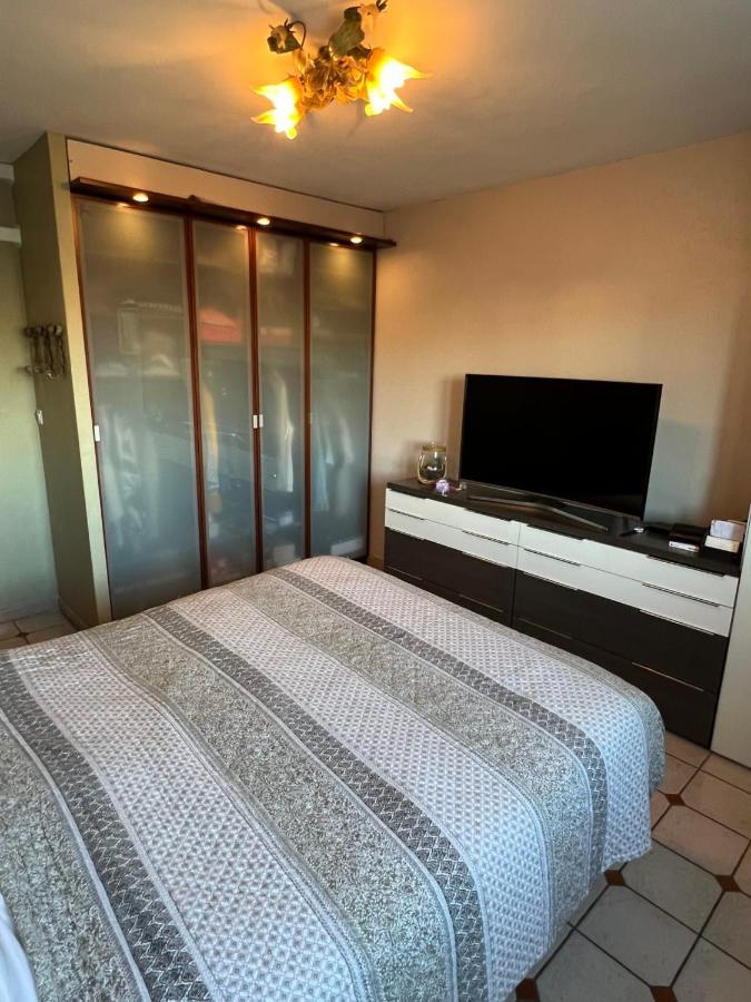 Appartement Mar E Souleu Avec Terrasse Et Vue Mer Au Grau Du Roi Le Grau-du-Roi Dış mekan fotoğraf